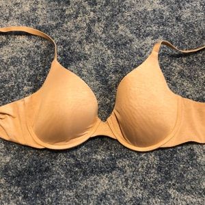Victoria’s Secret Uplift Semi Demi Bra